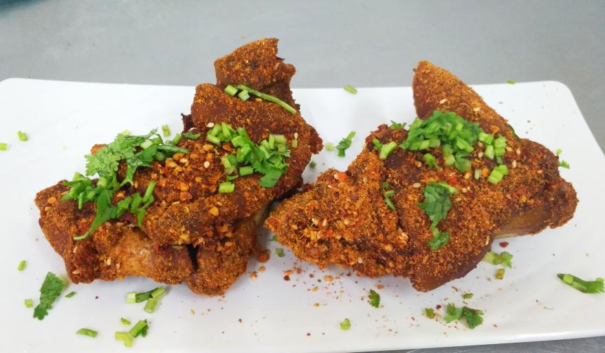 20190901151355140464.jpg 烤豬蹄.jpg