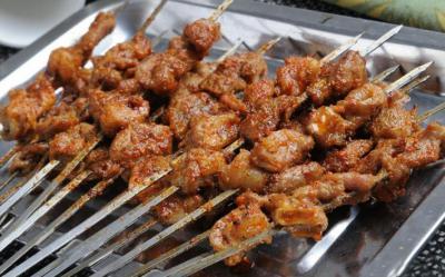 四川燒烤技術(shù)培訓(xùn)學(xué)校哪里好？飄味緣傳授燒烤全套技術(shù)