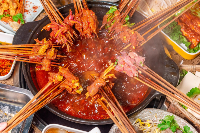 成都串串香培訓機構哪家強？串串培訓多少錢學費？