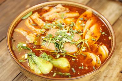 如何選擇一家好的冒菜培訓中心？飄味緣冒菜技術培訓中心