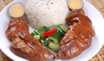 學(xué)習(xí)隆江豬腳飯技術(shù)，飄味緣培訓(xùn)學(xué)校助您成為大廚！