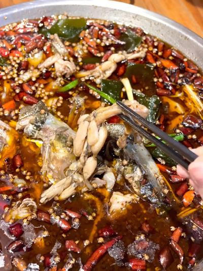 美蛙魚頭火鍋技術(shù)培訓(xùn)班哪家好？飄味緣培訓(xùn)學(xué)校